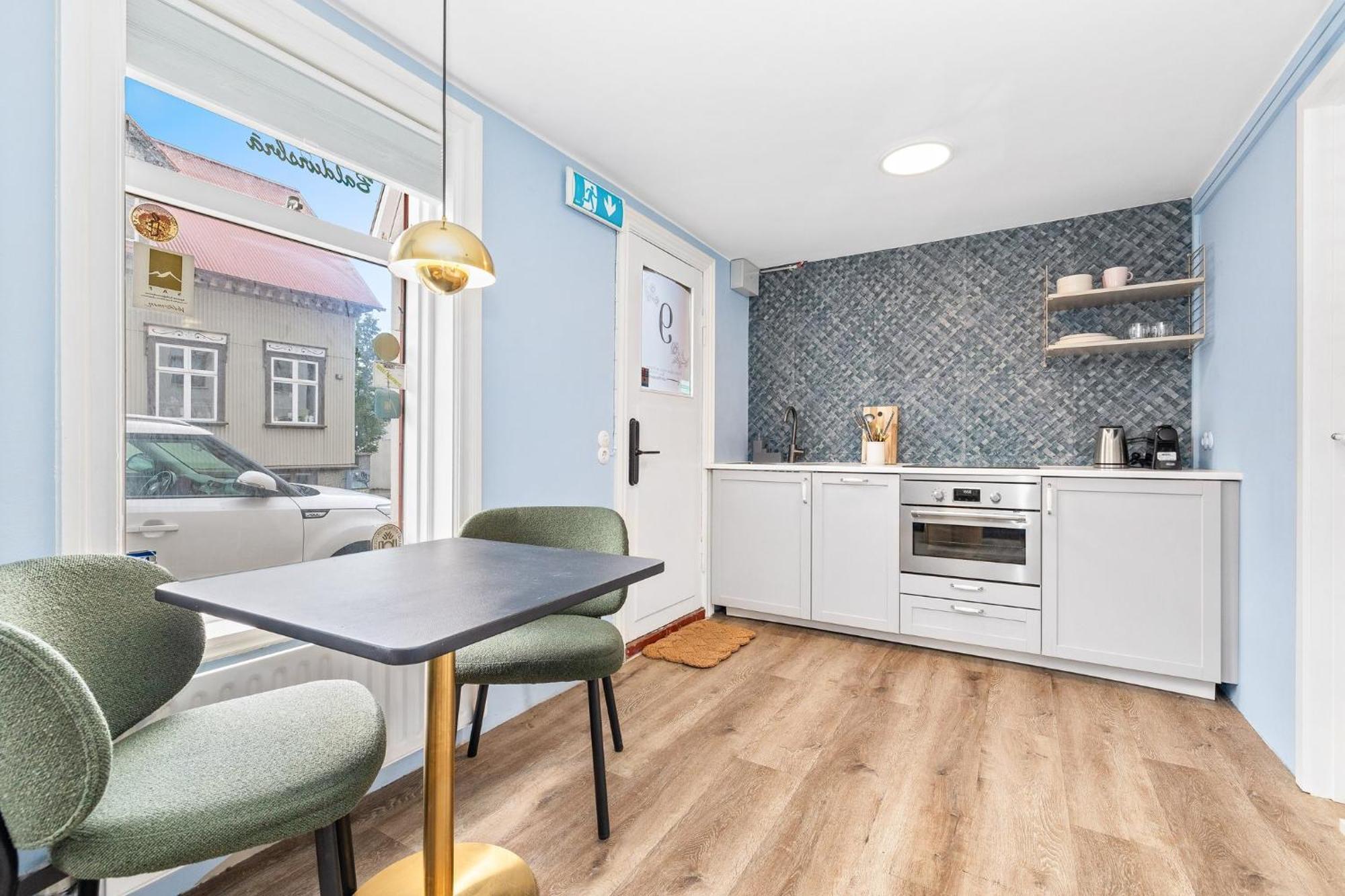 Downtown Reykjavik Studio Apartment Екстер'єр фото